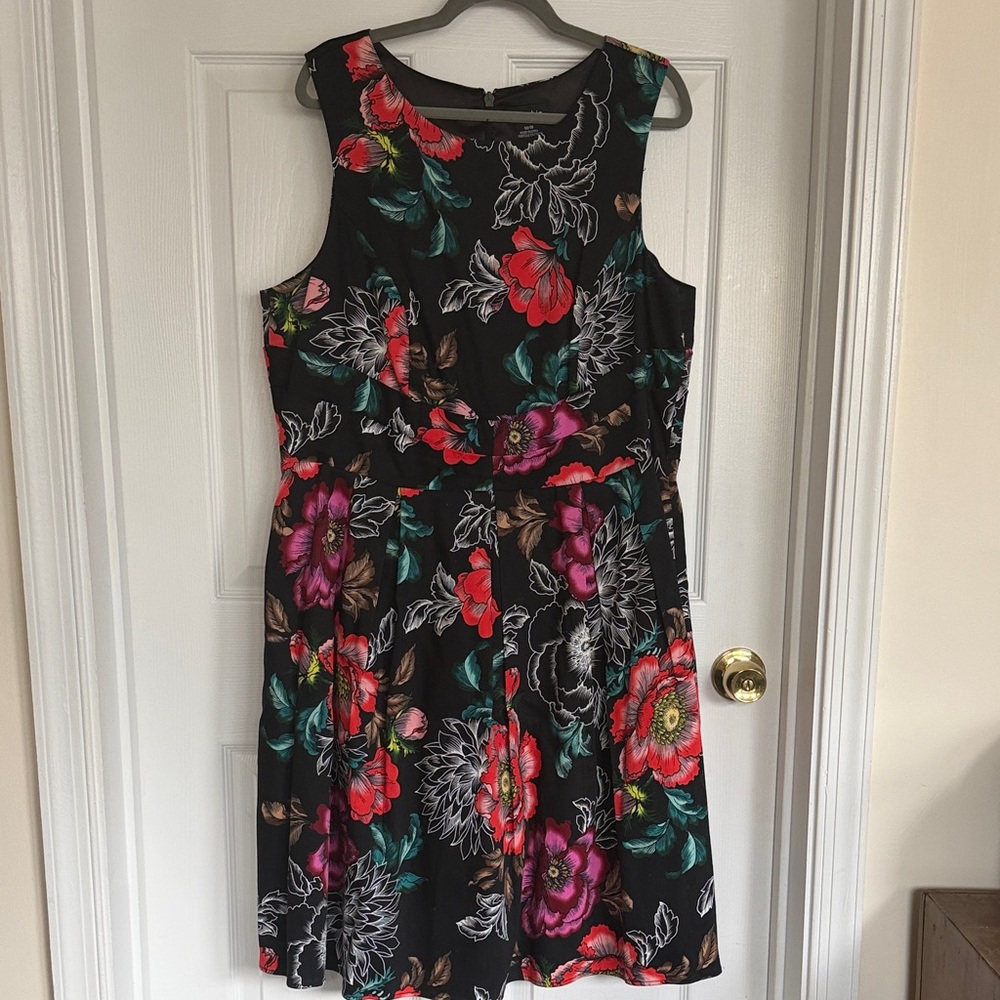 City Chic Floral Midi Dress - Black and Multicolor